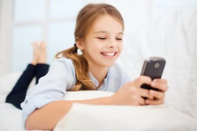 اثرات مخرب تلفن همراه بر روی کودکان اثر امواج گوشی بر روی کودک