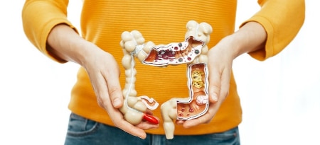 مراجعه به پزشک داخلی برای گاز معده